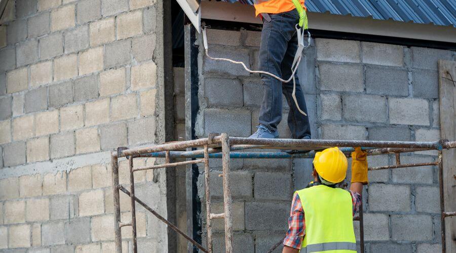 Expert Emergency Roof Repairs services in Kinder, LA